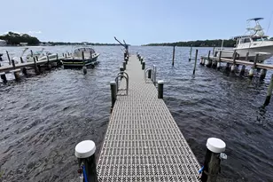 806 Regatta Dr, Niceville, FL 32578 - Photo 1