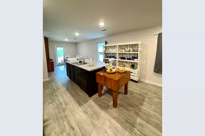 629 Earl Godwin Road, Freeport, FL 32439 - Photo 10