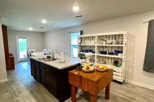 629 Earl Godwin Rd, Freeport, FL 32439 - Photo 10