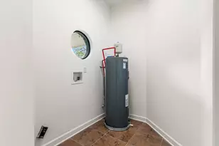 2167 Sunrise Dr, Navarre, FL 32566 - Photo 16