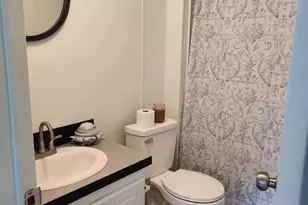 458 Royal Palm Ave, Defuniak Springs, FL 32433 - Photo 8