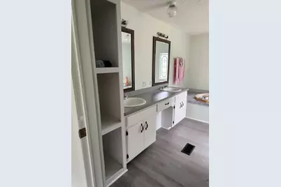 458 Royal Palm Avenue, Defuniak Springs, FL 32433 - Photo 14