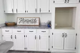 458 Royal Palm Ave, Defuniak Springs, FL 32433 - Photo 6