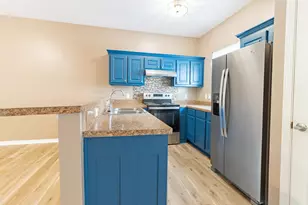 6922 Sea Turtle Cir, Navarre, FL 32566 - Photo 4