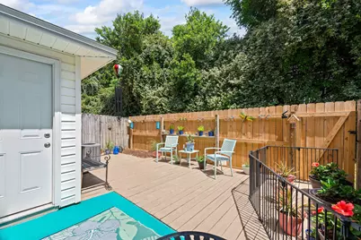 6922 Sea Turtle Circle, Navarre, FL 32566 - Photo 8