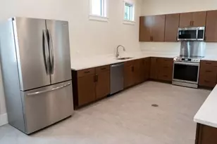 310 Gazelle Ct, Niceville, FL 32578 - Photo 6