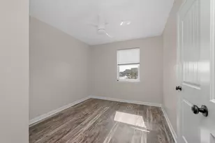 411-A Cobia Ave, Fort Walton Beach, FL 32548 - Photo 18