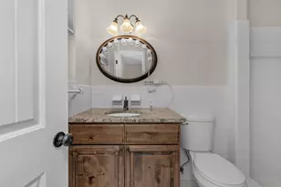 411-A Cobia Ave, Fort Walton Beach, FL 32548 - Photo 16