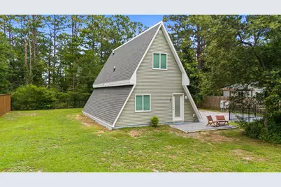 250 Bayou Circle, Freeport, FL 32439 - Photo 1