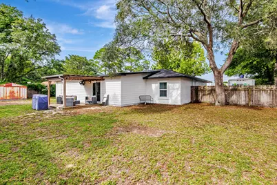 22 NW Robinwood Drive NW, Fort Walton Beach, FL 32548 - Photo 24