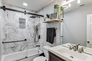 22 NW Robinwood Dr NW, Fort Walton Beach, FL 32548 - Photo 20