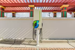 8499 Gulf Blvd, Navarre, FL 32566 - Photo 32