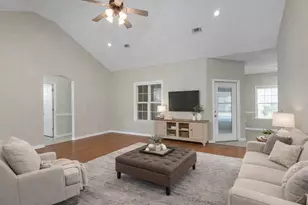 5552 Frontier Dr, Crestview, FL 32536 - Photo 12