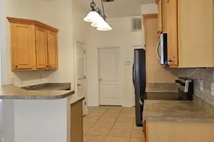 4695 Lovegrass Ln, Crestview, FL 32539 - Photo 8