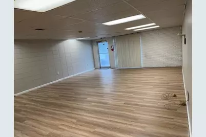 6 NW Hollywood Boulevard NW #B, Fort Walton Beach, FL 32548 - Photo 2