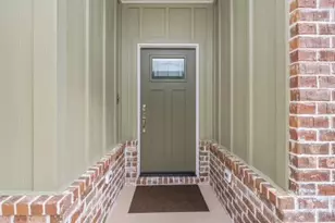 6014 Paige Ln, Crestview, FL 32536 - Photo 8