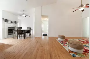 558 Rough Leaf Ln, Mary Esther, FL 32569 - Photo 16