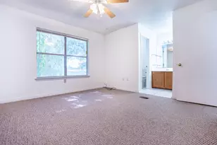 990 Rockport Dr, Fort Walton Beach, FL 32547 - Photo 8