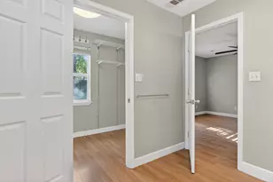 136 NW Robinwood Dr NW, Fort Walton Beach, FL 32548 - Photo 32