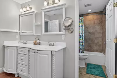 136 NW Robinwood Drive NW, Fort Walton Beach, FL 32548 - Photo 30