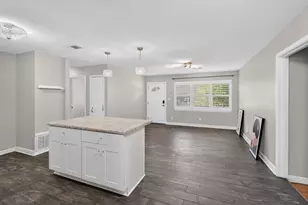 136 NW Robinwood Dr NW, Fort Walton Beach, FL 32548 - Photo 12