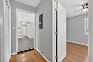 136 NW Robinwood Dr NW, Fort Walton Beach, FL 32548 - Photo 20