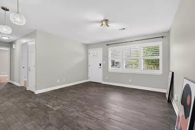 136 NW Robinwood Drive NW, Fort Walton Beach, FL 32548 - Photo 8