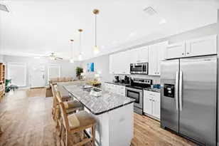 6006 Thomas Dr, Panama City Beach, FL 32408 - Photo 4