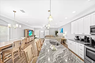 6006 Thomas Dr, Panama City Beach, FL 32408 - Photo 6