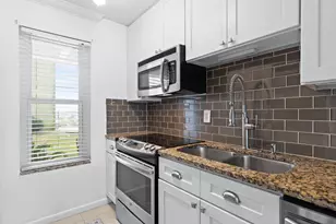 300 Gulf Shore Dr, Destin, FL 32541 - Photo 14