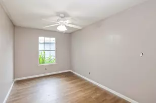 3074 Yorktown Cir, Fort Walton Beach, FL 32547 - Photo 10