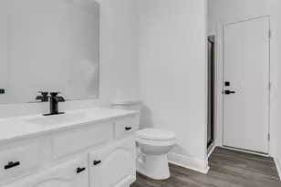 1005 Shalimar Point Dr, Shalimar, FL 32579 - Photo 22