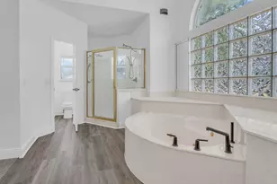 1005 Shalimar Point Dr, Shalimar, FL 32579 - Photo 14