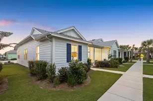 8654 Coral Reef Wy, Panama City Beach, FL 32413 - Photo 14