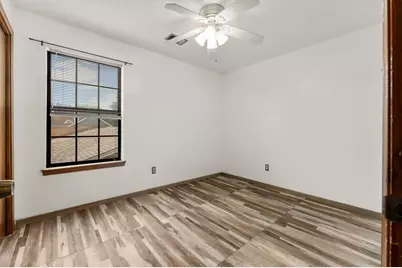 206 Woodland Park Circle, Mary Esther, FL 32569 - Photo 16