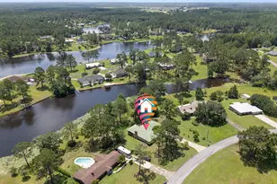 991 Pinewood Dr, Defuniak Springs, FL 32433 - Photo 10