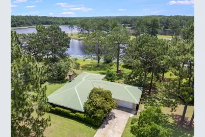 991 Pinewood Drive, Defuniak Springs, FL 32433 - Photo 1