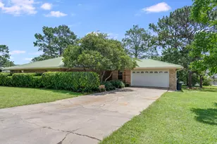 991 Pinewood Dr, Defuniak Springs, FL 32433 - Photo 36