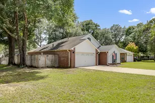 2808 Ping Ln, Crestview, FL 32539 - Photo 2