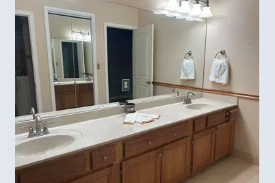 129 Gleneagles Drive, Niceville, FL 32578 - Photo 10