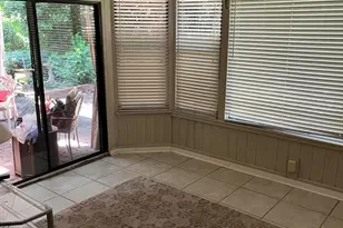 129 Gleneagles Dr, Niceville, FL 32578 - Photo 6