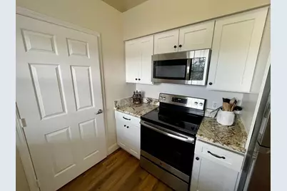 4276 Calinda Lane #APT 139, Niceville, FL 32578 - Photo 12