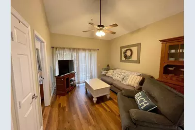 4276 Calinda Lane #APT 139, Niceville, FL 32578 - Photo 16