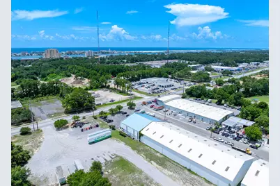 113 NW Hollywood Boulevard NW, Fort Walton Beach, FL 32548 - Photo 6