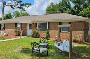 1202 Sunshine Dr, Crestview, FL 32539 - Photo 2