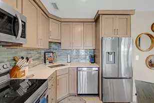 8253 Navarre Pkwy, Navarre, FL 32566 - Photo 12