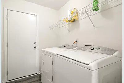 9207 Timber Lane, Navarre, FL 32566 - Photo 12