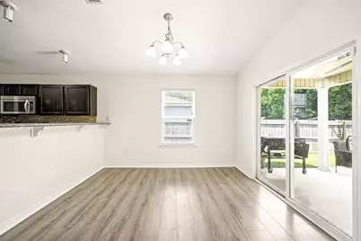 9207 Timber Lane, Navarre, FL 32566 - Photo 6