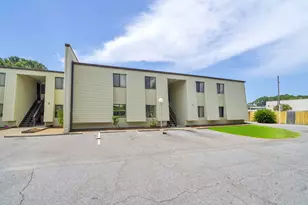 308 SW Miracle Strip Parkway SW, Fort Walton Beach, FL 32548 - Photo 2