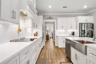 244 Coastal Breeze Dr, Freeport, FL 32439 - Photo 4